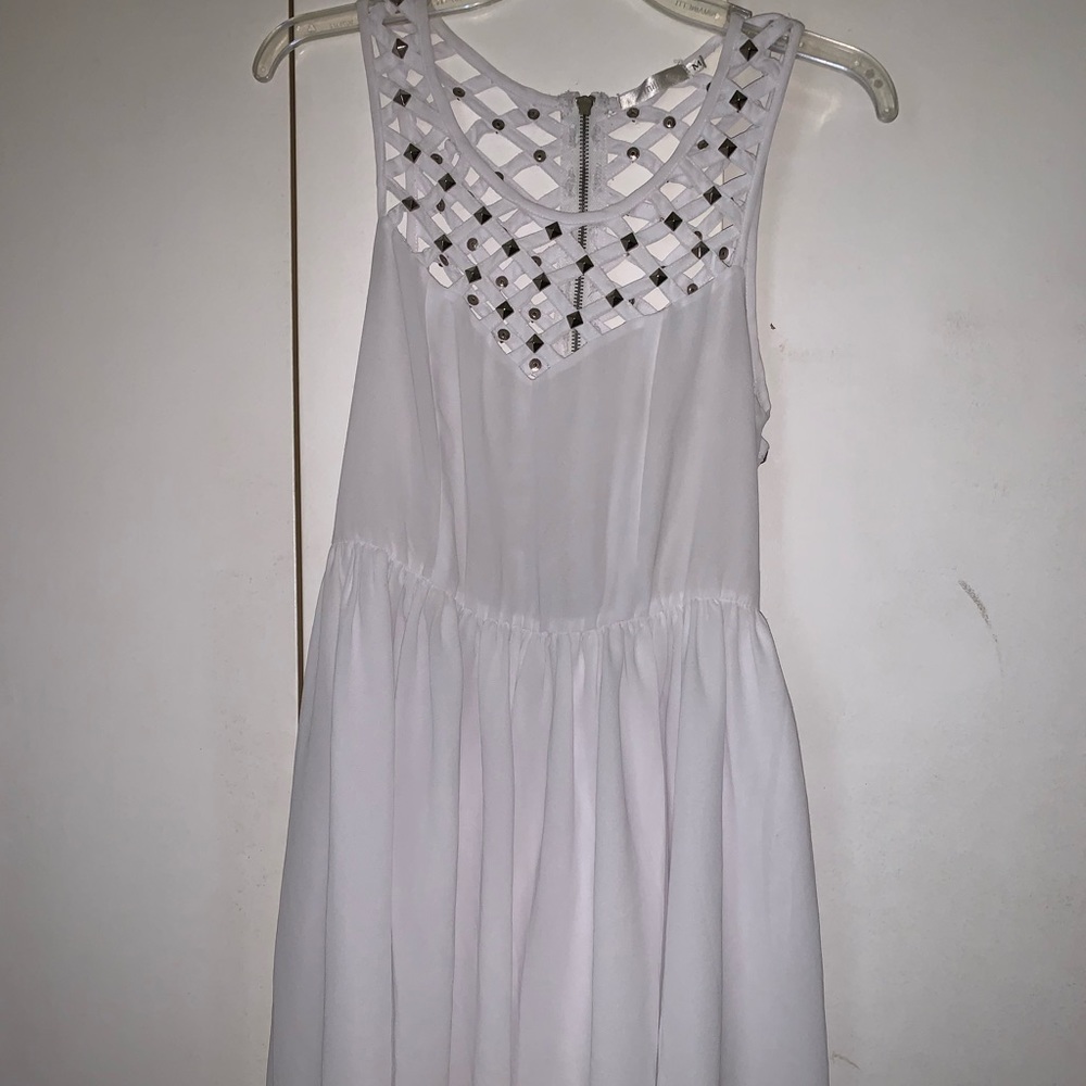 White chiffon dress